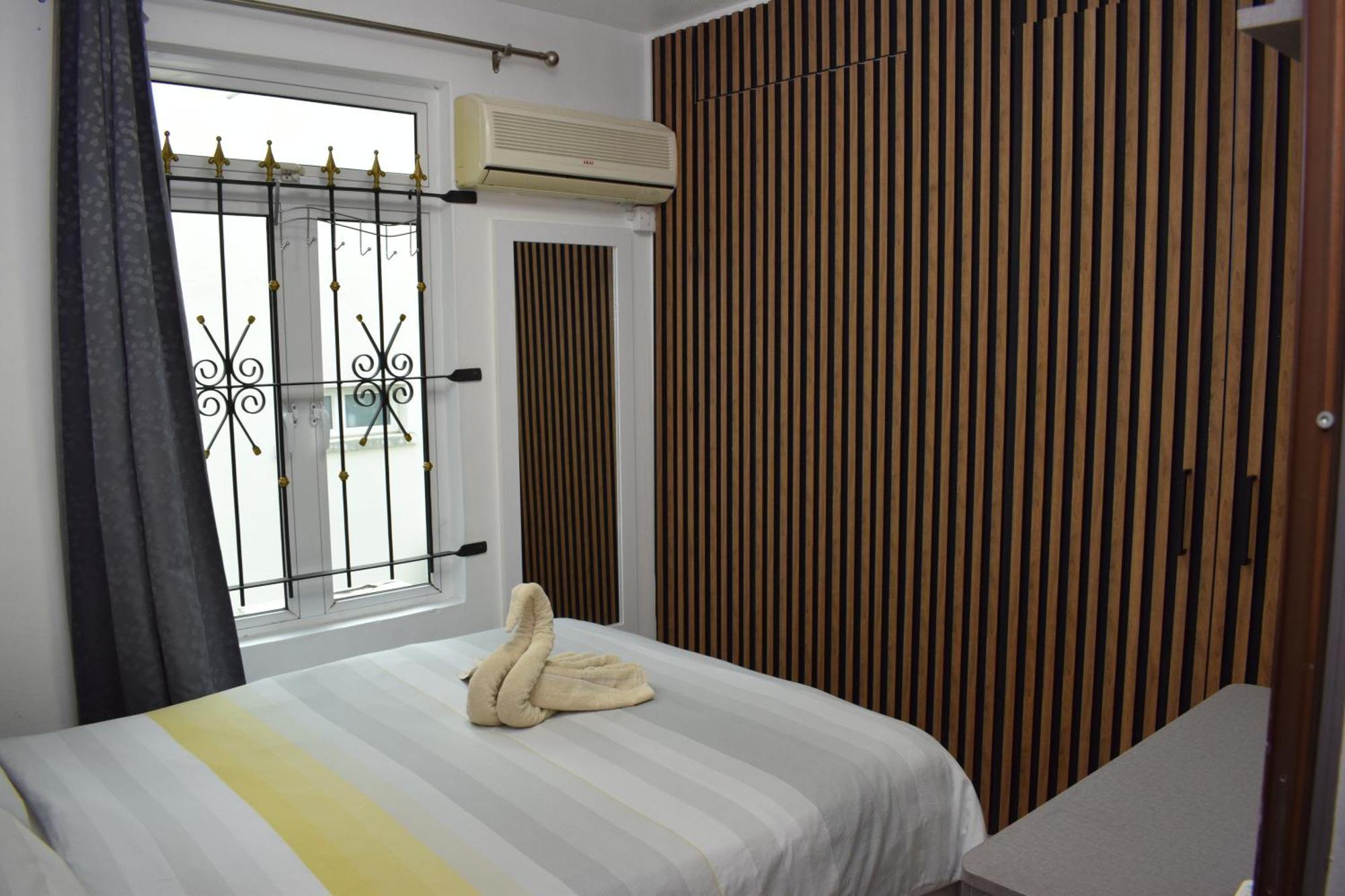 Sea Front Apartment Villa Flic en Flac Ngoại thất bức ảnh